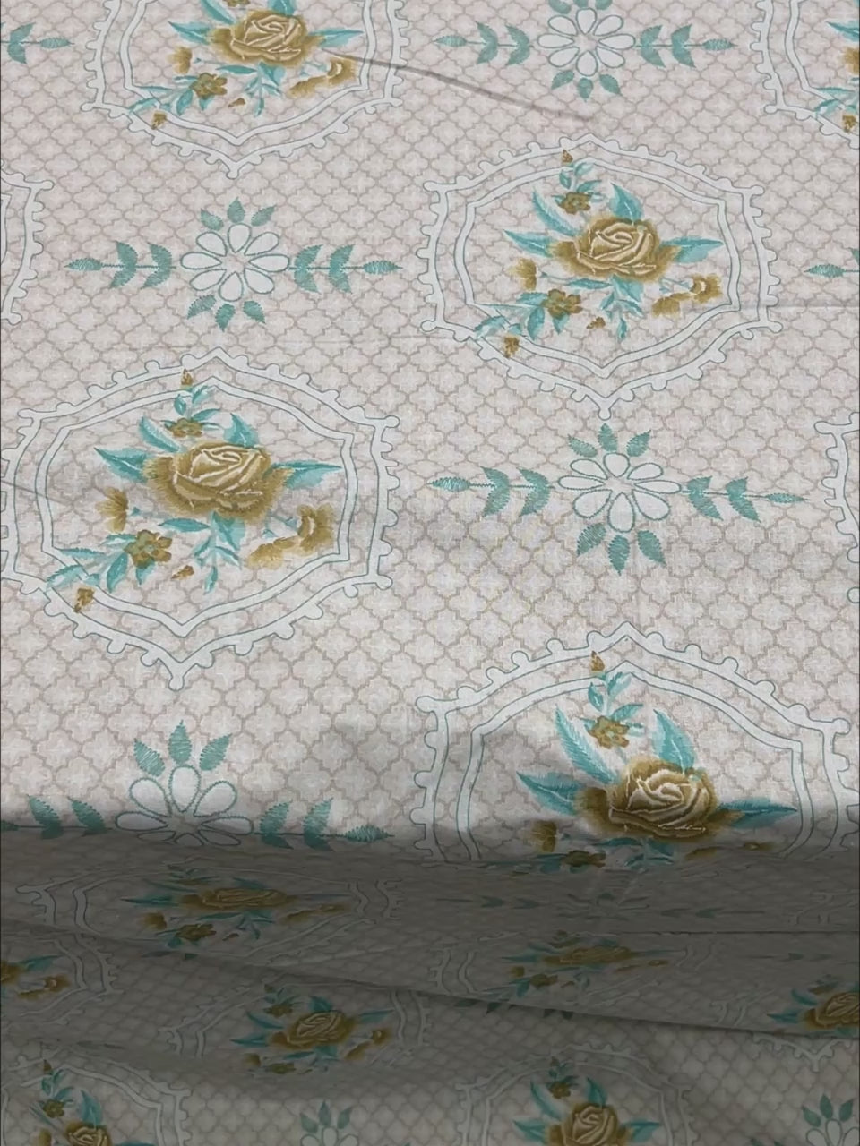 A-4541 Pure Cotton 180 TC King Size Double Bedsheet (274X274) with Two Pillow Covers (50X76)