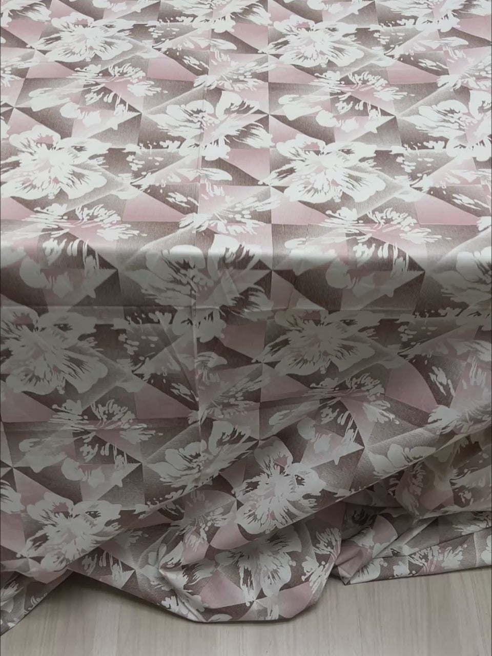 A-4700 - Pure Cotton 180 TC Single Bedsheet (173X236) with Two Pillow Covers (43X69)