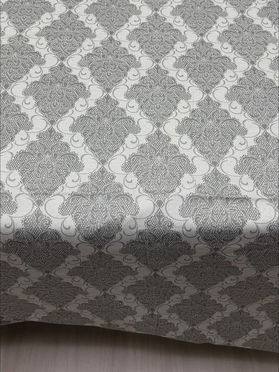 Pure Decor Pure Cotton Queen Size Double Bedsheet