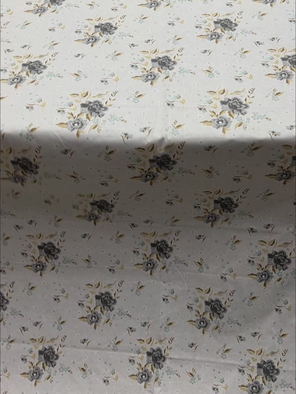 Pure Decor Pure Cotton Queen Size Double Bedsheet