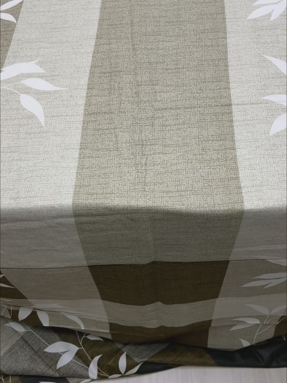 Pure Decor Pure Cotton King Size Double Bedsheet