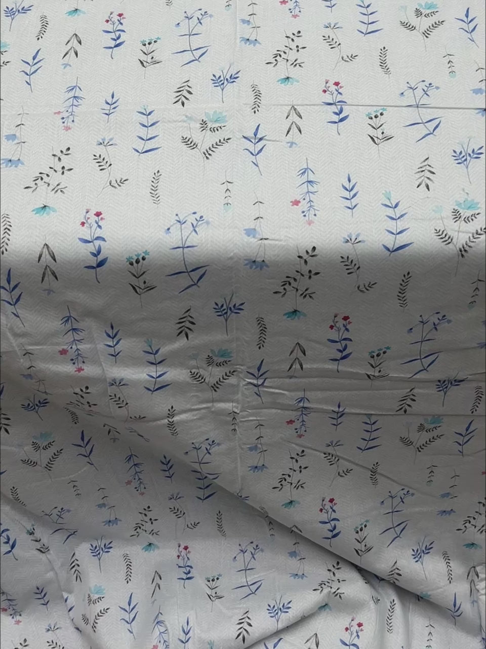 A-4938 - Pure Cotton Single Size 180 TC Reversible Single Bed dohar / Blanket / AC Comforter with Warm Cotton Sheet Layer Inside (152X228)