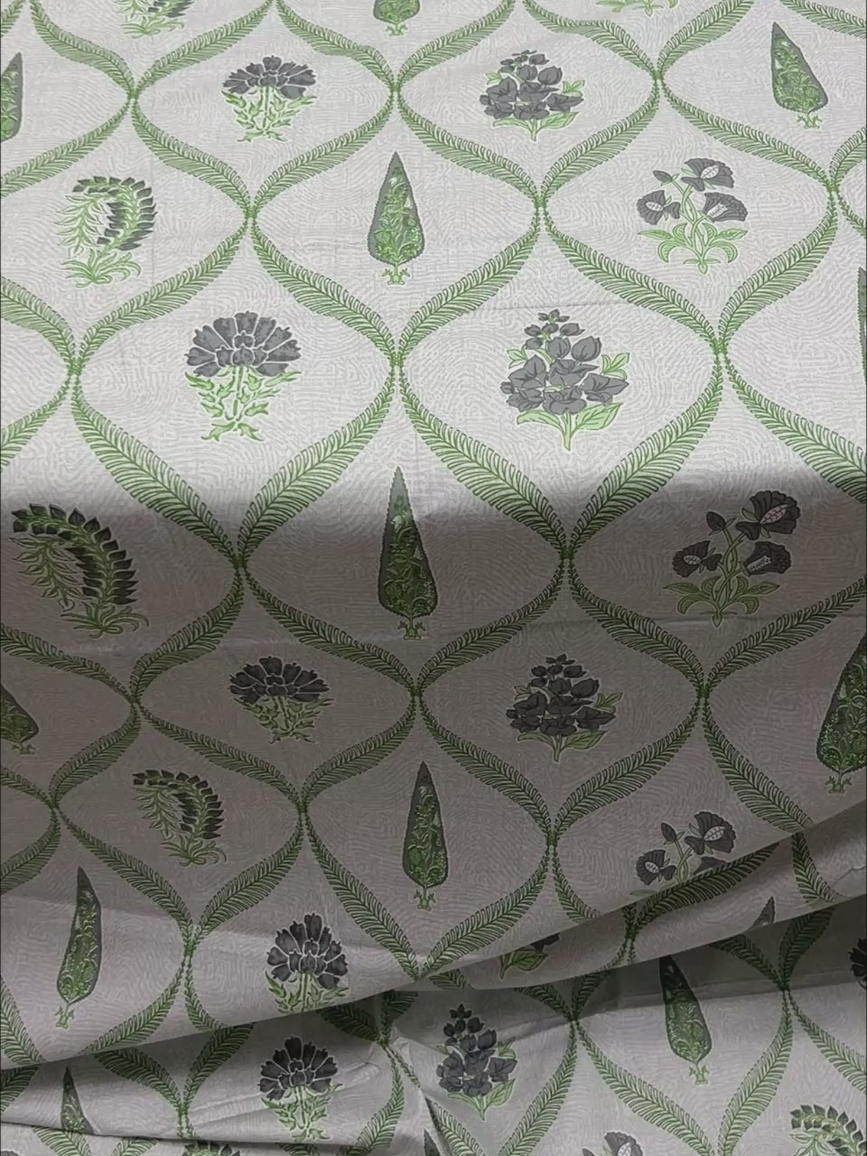 A-4806 - Pure Cotton 250 TC Queen Size Double Bedsheet (228X254) with Two Pillow Covers (43X68)