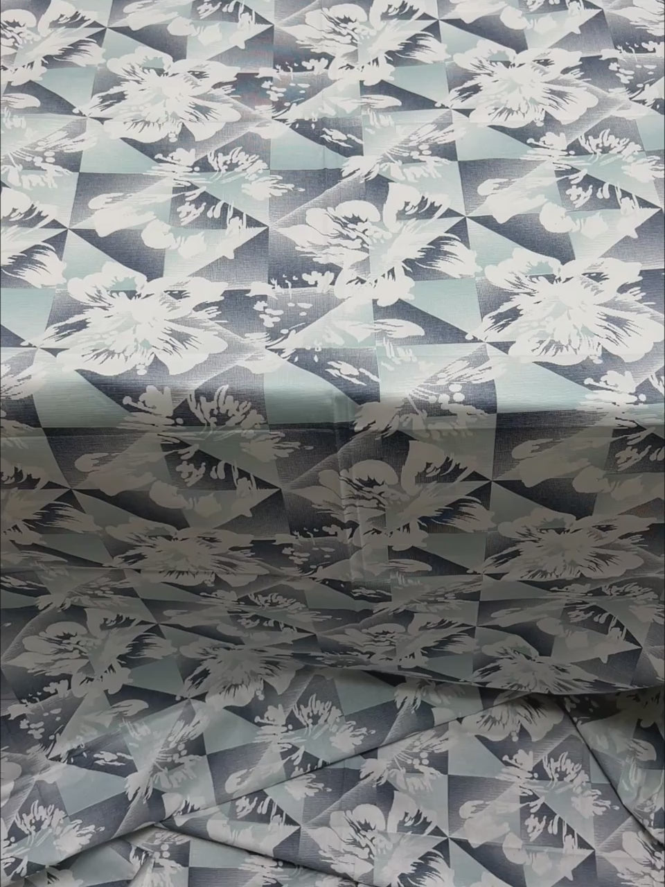 A-4690 - Pure Cotton 180 TC Single Bedsheet (173X236) with Two Pillow Covers (43X69)