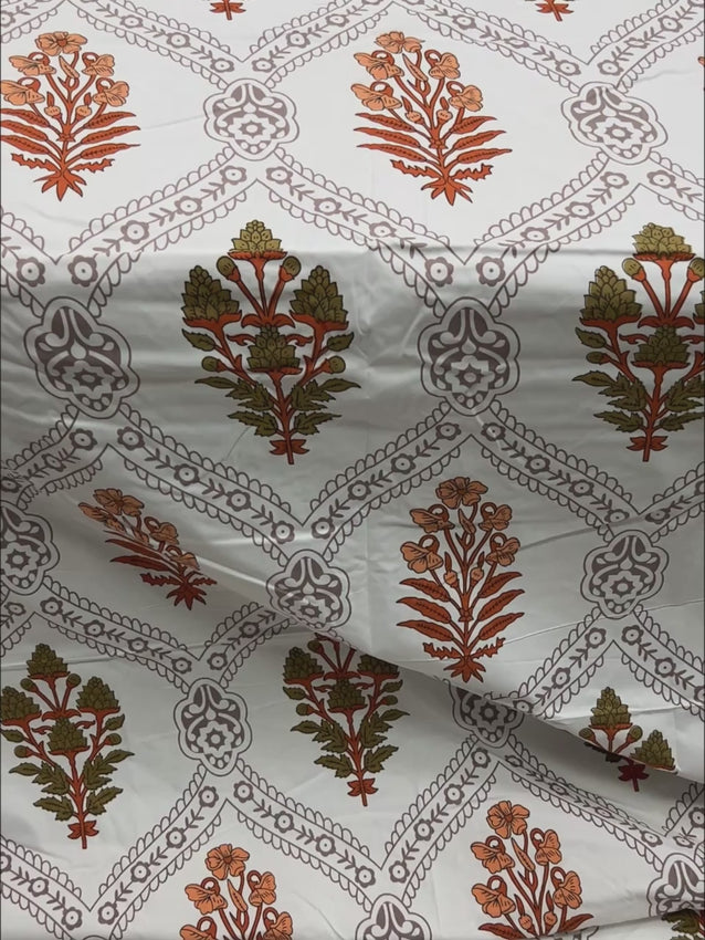 Pure Decor Polycotton Queen Size Double Bedsheet