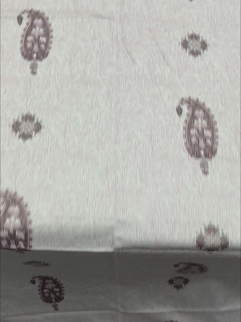 Pure Decor Pure Cotton Queen Size Double Bedsheet