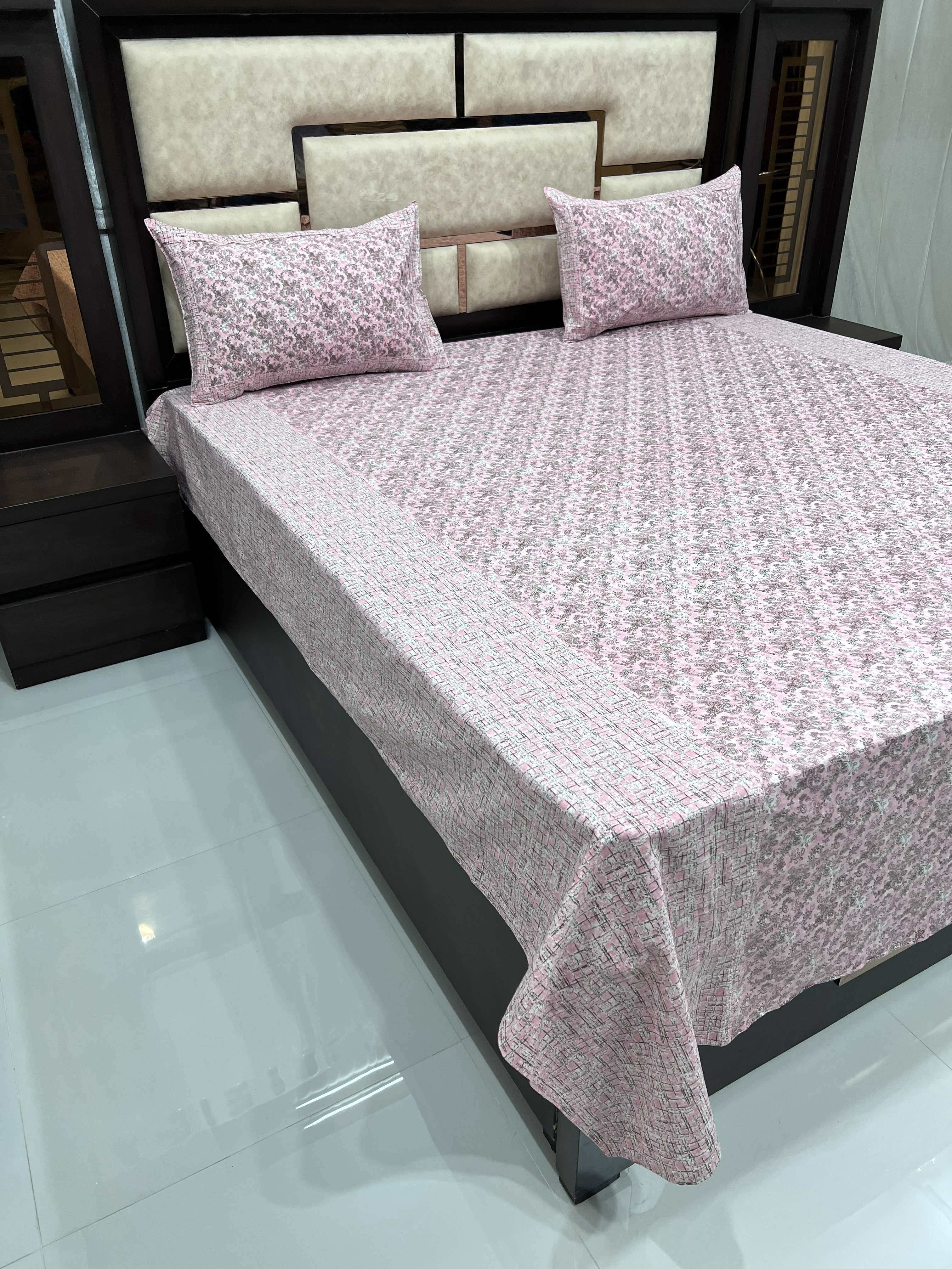 Evoque Sib Collection Pure Decor Pure Cotton 300 TC Queen Size Double Bedsheet (228X254) with Two Pillow Covers (43X68)