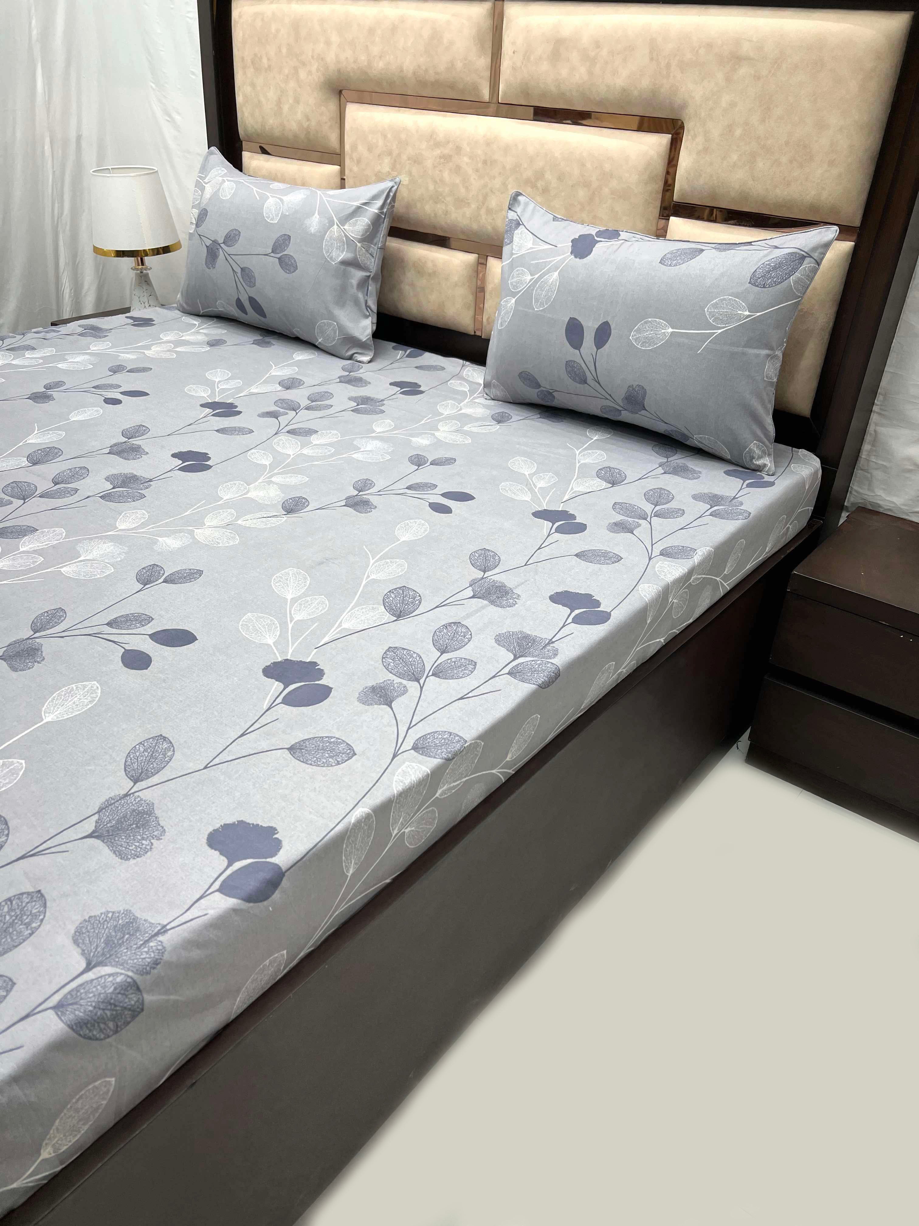 Leisure Fur Collection Pure Decor Poly Cotton 300 TC King Size Double Bedsheet (274X274) with Two Pillow Covers (50X76)