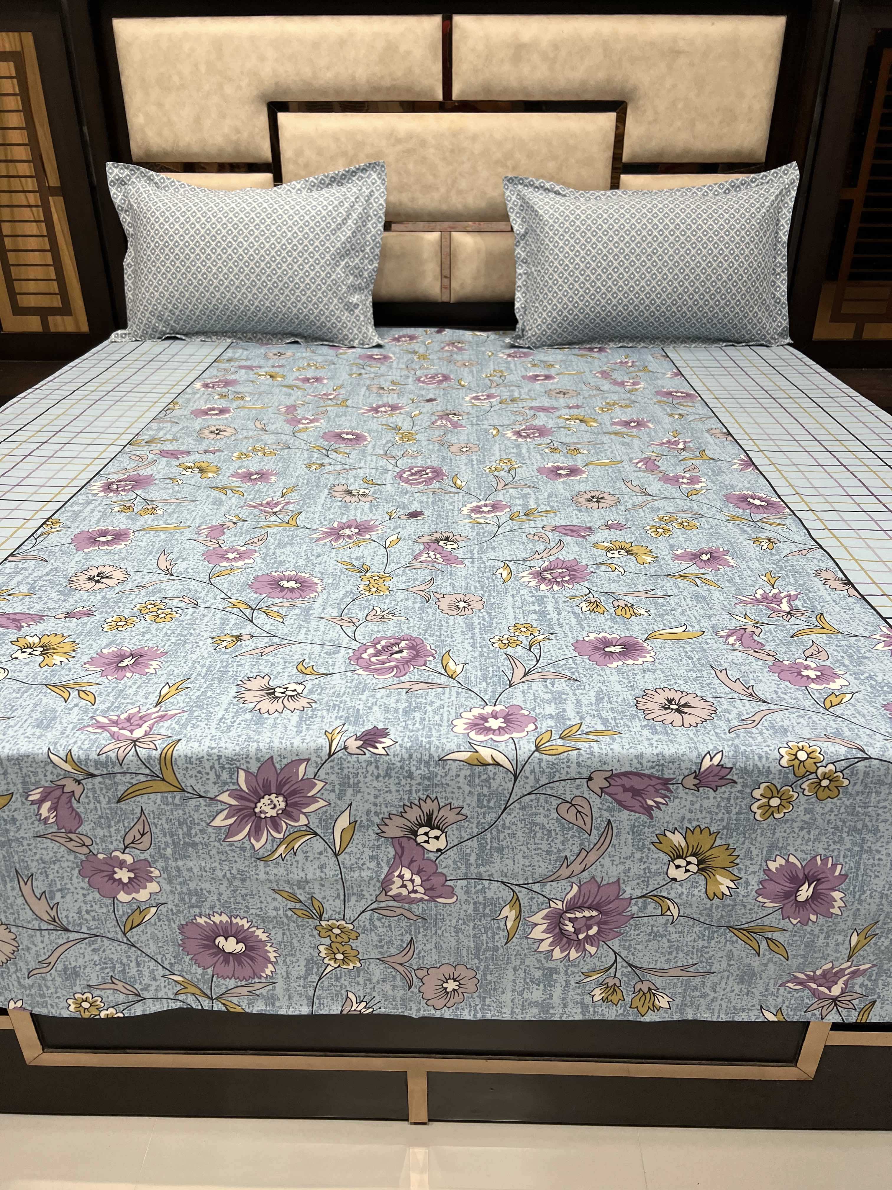 Passion Collection Pure Decor Pure Cotton 300 TC Queen Size Double Bedsheet (228X254) with Two Pillow Covers (43X68)